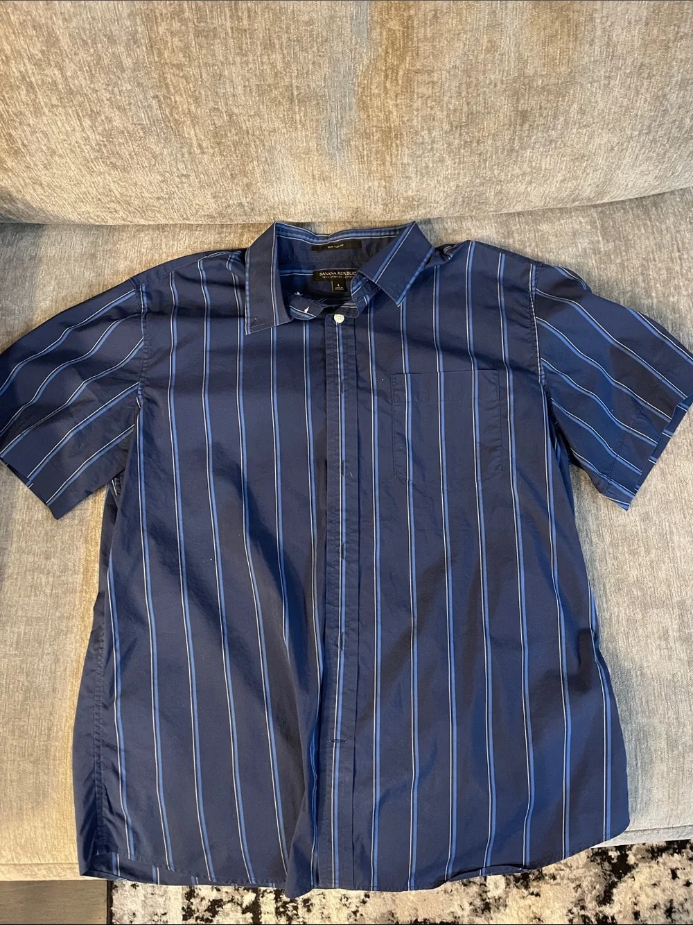 Banana Republic Navy Blue Short-Sleeve Button-Down Stripe Shirt